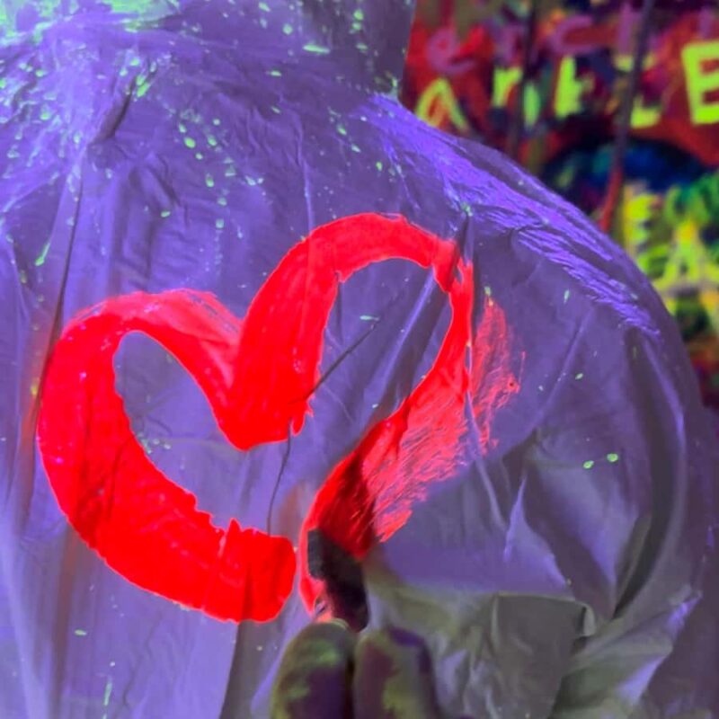 Private Paint Therapy Experience in NY (Neon Light) - Creating Your Personal Masterpiece on a Canvas