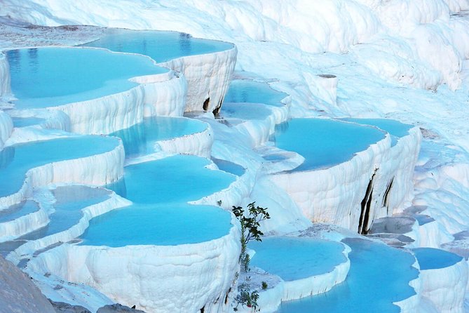 private pamukkale tour for family 1 to 4 people - Highlights of Pamukkale’s Travertines and Hierapolis Ruins