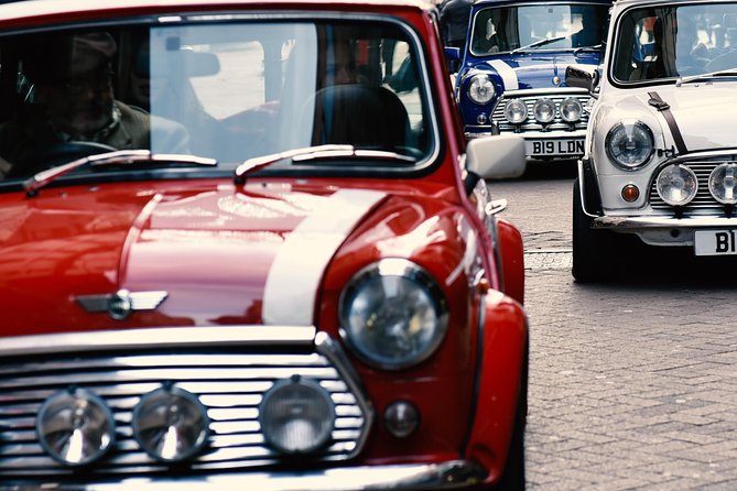 Private Panoramic Tour of London in a Classic Car - Key Points