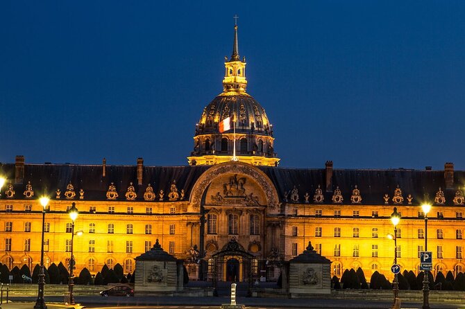 Private Paris City Night Sightseeing Tour - Sparkle Eiffel Tower - The Louvre and Its Surroundings
