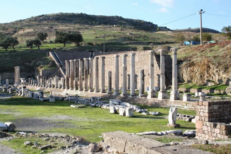 Private Pergamon Day Tour from Istanbul by Plane - Practical Tips for Tour Participants