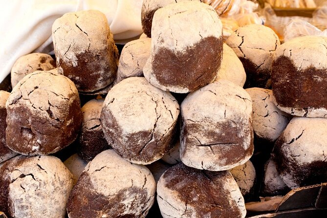 Private & Personalized Food Tour of Porto with a Local Guide - Coffee and Pastries at a Charming Local Café