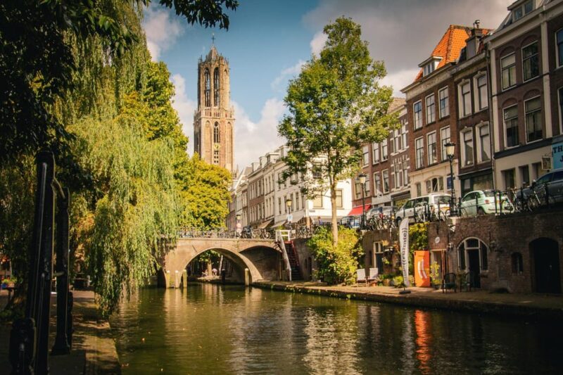 Private & Personalized tour: We show you "Our Utrecht" - Telling Utrecht’s Heroic Tales