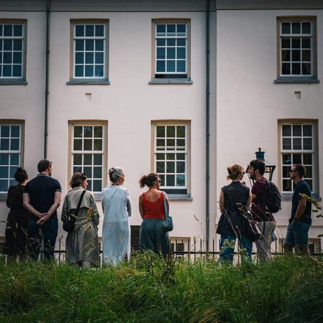 Private & Personalized tour: We show you "Our Utrecht" - Dutch Snacks and Optional Tastings