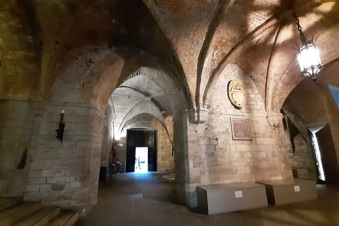 Private Perugia Walking Tour with official guide - Key Points