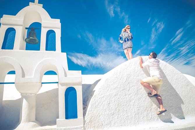 Private Photo Session with a Local Photographer in Santorini - Comparing This Experience with Other Santorini Tours