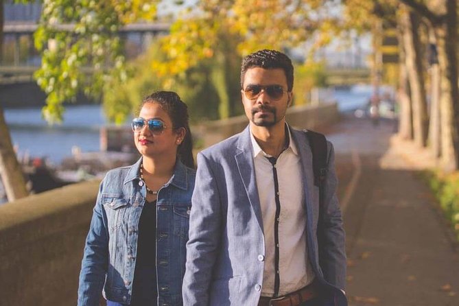 Private Photo Session with a Local Photographer in Versailles - Customization and Professional Editing