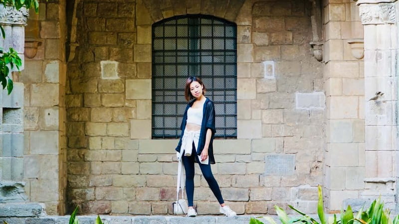 Private Photo Tour in the Old Heart of Barcelona - The Value of a Private Guide and Professional Photos