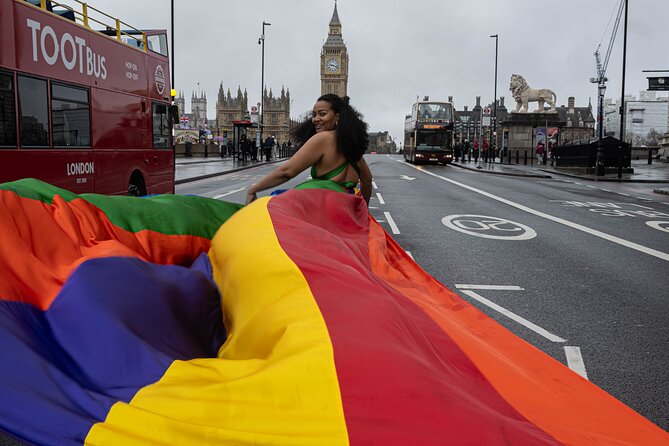 Private Photography of Flying Dress Africa - Capture Stunning London Landmarks with a Private Flying Dress Photoshoot