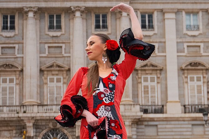 Private Photography Tour of Madrid - Meet in the Heart of Madrid at Sol