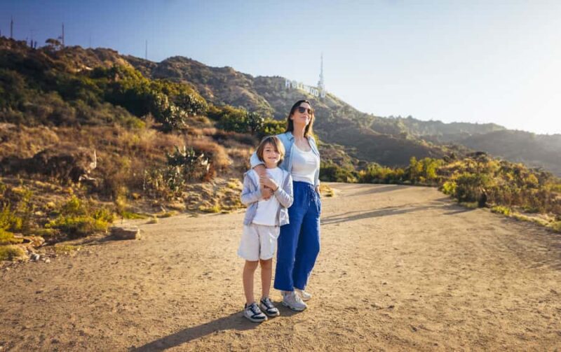 Private photoshoot at the Hollywood Sign (French or English) - Best Times for Stunning Photos: Early Morning and Late Afternoon