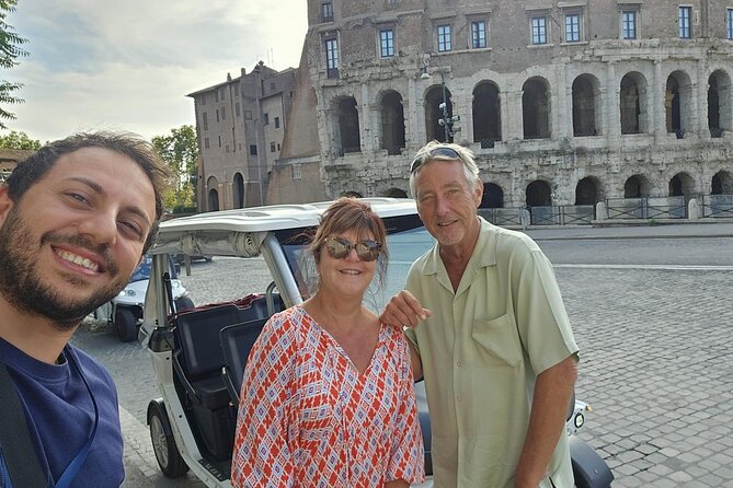 Private Photoshoot at Trevi Fountain and Colosseum in Rome - Visiting the Colosseum with a Focus on Photography