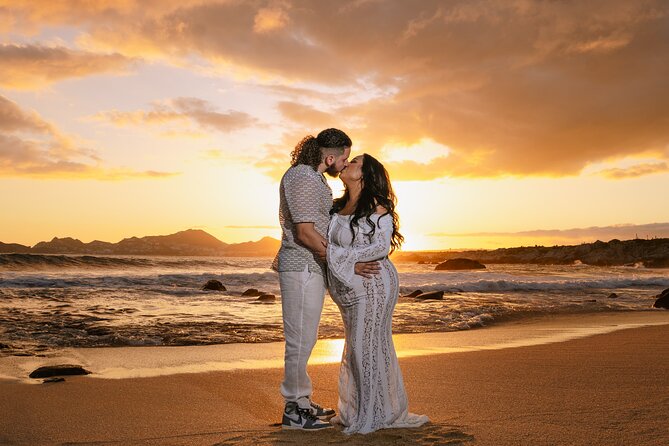 Private Photoshoot for Couples in Playa Los Cabos - Immortalize Love Amidst Cabo’s Stunning Landscapes