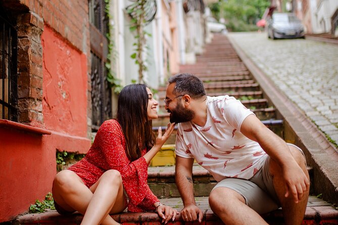 Private Photoshoot in Istanbul  Capture Your Memories - Discovering Galata’s Historic Charm and Panoramic Views