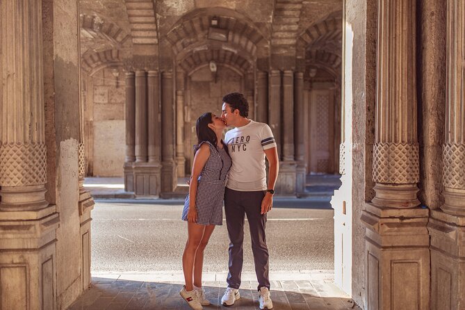 Private Photoshoot in Istanbul  Capture Your Memories - Colorful Streets and Historic Charm in Balat