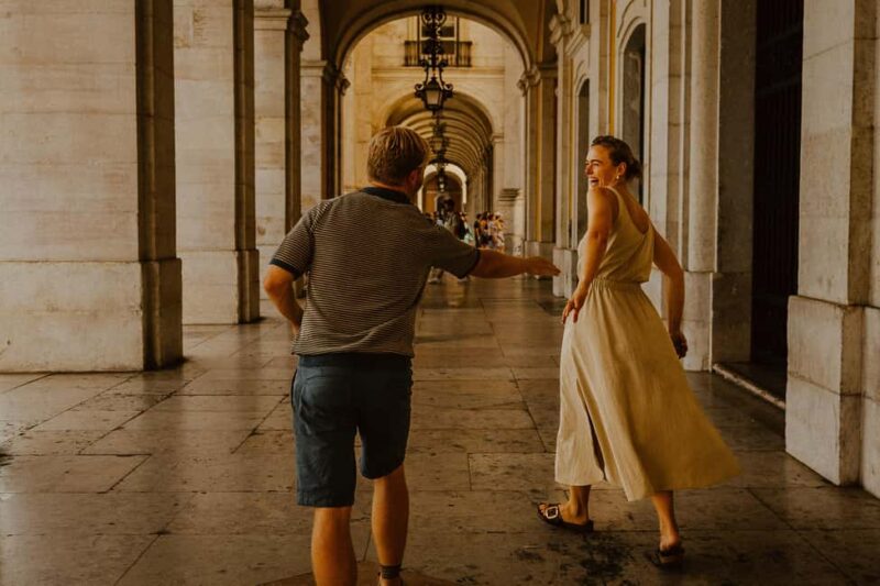 Private Photoshoot in Lisbon With A Local - Photo Delivery and Additional Inclusions