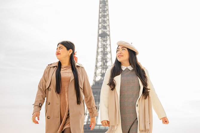 Private Photoshoot in Paris Monuments - Photo Quality and Delivery Process