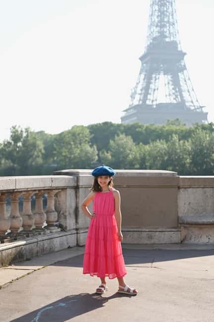 Private Photoshoot in Paris - Meeting Point and How to Find Your Photographer