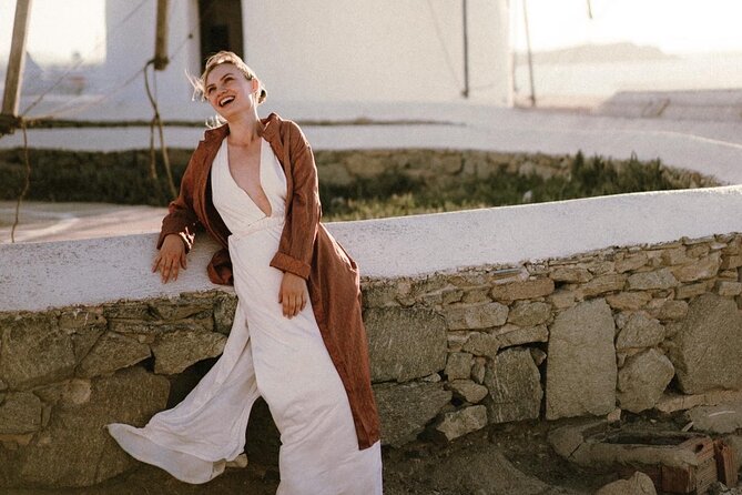 Private Photowalk in Athens: Acropolis and Old Town Photoshoot - Ease of Access and Public Transportation