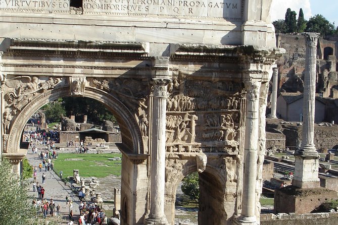 Private Pick up airport and Driving tour - Key Points