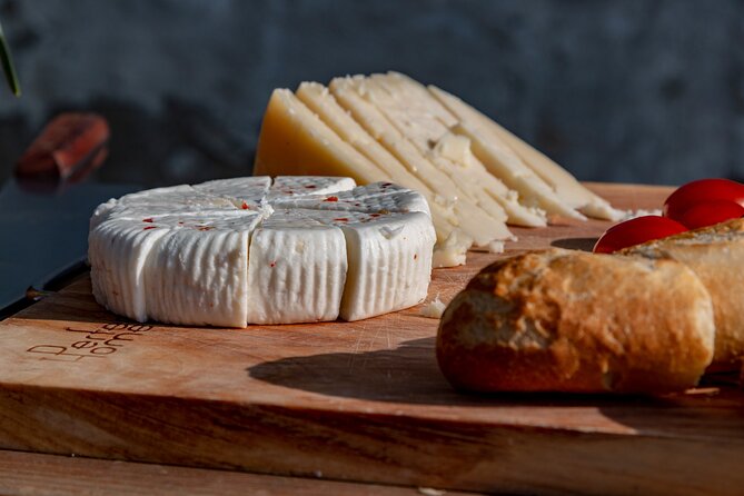 Private PICNIC in Bohemian Vineyards and Wine Tasting 4WD Tour - Wine Tasting at the Hilltop Vineyard