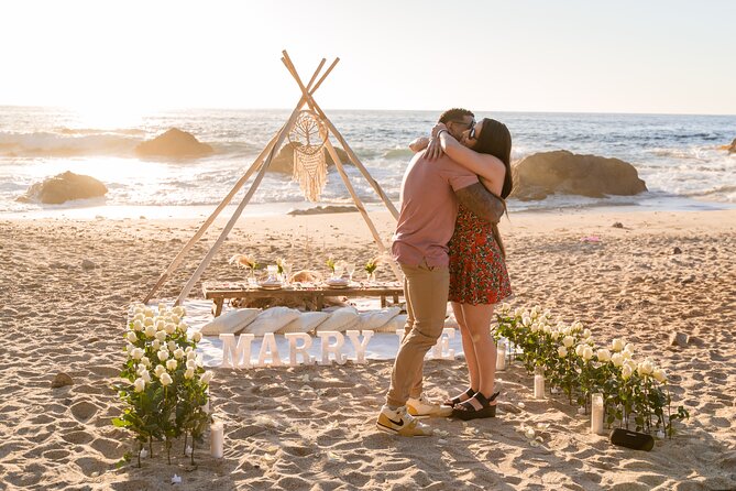 Private Picnic Marriage Proposal by the Sea - The Proposal Moment and Photography