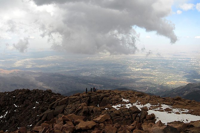 Private Pikes Peak Country And Garden of the Gods Tour from Denver - Discovering Manitou Springs and Sedalia’s Local Charm