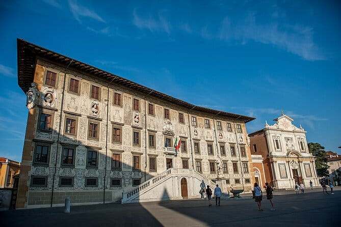 Private Pisa and Lucca Half Day Tour from Florence - From Florence to Pisa: Comfort and Scenic Drives
