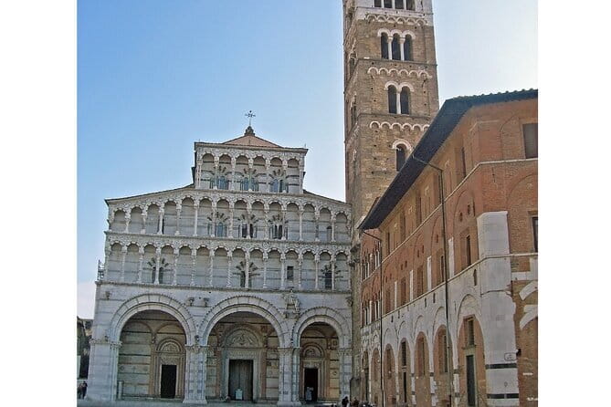 Private Pisa and Lucca Tour from Florence with Transportation - Comfort and Convenience with a Private Driver