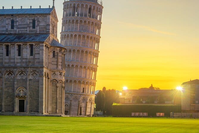 Private Pisa and Lucca Wine Tour from Florence - Comfort and Personalization on a Private Tour