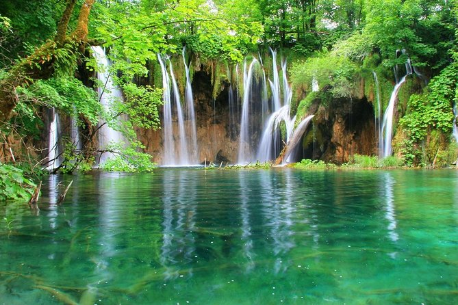 Private Plitvice Lakes Tour - Day Trip from Zagreb (entrance ticket included) - Dining and Rest Breaks in the Park