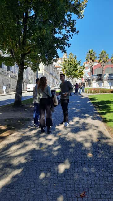 Private Porto City Walking Tour - Visiting Vila Nova de Gaia and the Luís I Bridge’s Riverside