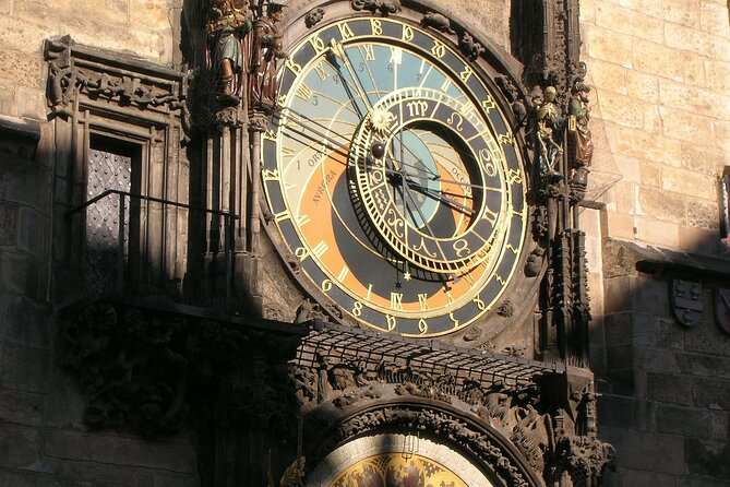 Private Prague City Highlights Tour with a Stop at a Czech Cafe - The Hidden Charm of Local Coffee Breaks and Snacks