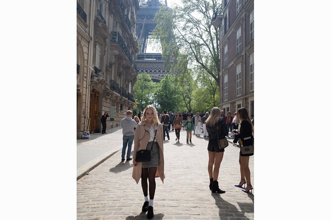 Private Professional PHOTOSHOOT in Paris - Pricing and Value: Is the Investment Worth It?