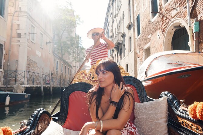 Private Professional Photoshoot in Venice - Practicalities and Booking Details