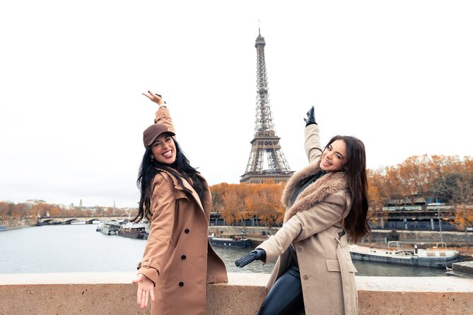 Private Professional Photoshoot near the Eiffel Tower in Paris - Key Points