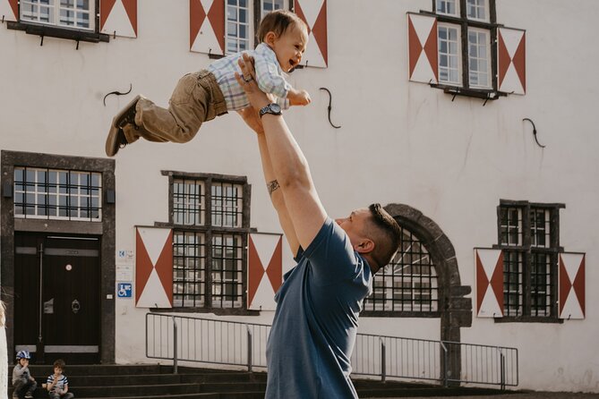 Private Professional Vacation Photoshoot in Cologne - Key Points