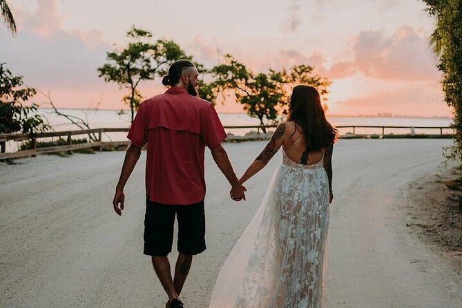 Private Professional Vacation Photoshoot in Oahu - Professional Photographers with a Passion for Oahu