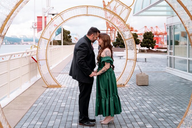 Private Professional Vacation Photoshoot in Vancouver - Vancouver’s Best Photoshoot Locations and Personalized Guidance