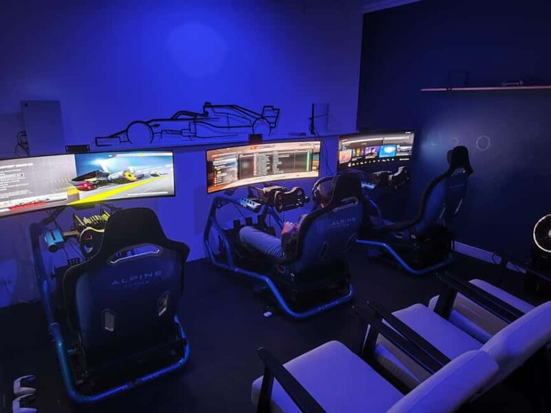 Private Racing Simulator Experience - Private Racing Simulator Experience in Bordeaux: A High-Tech, Exclusive Drive