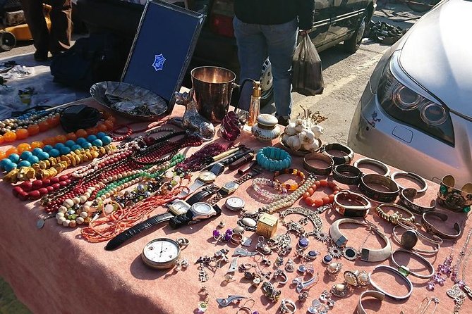 Private-Red Patrol Bucharest Flea Market Tour with a Romanian car - Practical Tips and Considerations