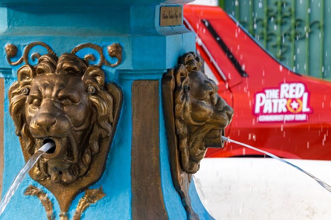 Private: RedPatrol Bucharest Contrasts Tour in a Vintage Car - Key Points