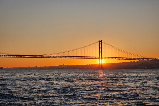 Private Relaxing Sunset Tour along the Tagus River - The Sunset Experience and Weather Considerations