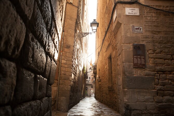 Private Religious Tour: Sagrada Familia, Romans & Jewish Quarter - The Charm and History of Placa Sant Felip Neri