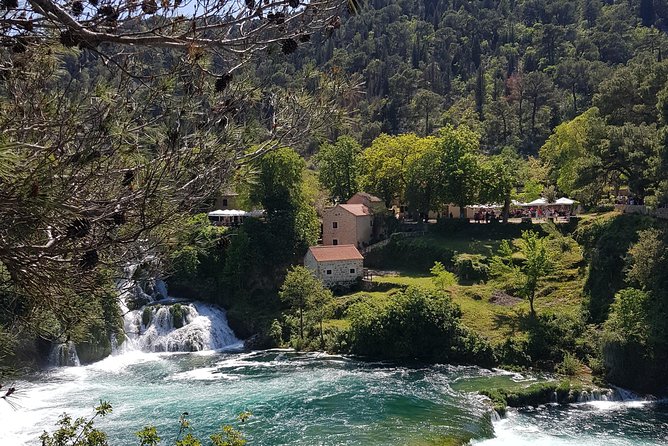 Private Return Transfer to Krka National Park from Zadar and return to Zadar - The Experience of the Licensed Driver-Guide