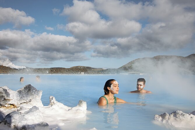 Private Reykjanes Peninsula, Lava Tunnel and Blue Lagoon - Relaxing at the Blue Lagoon: Spa and Wellness
