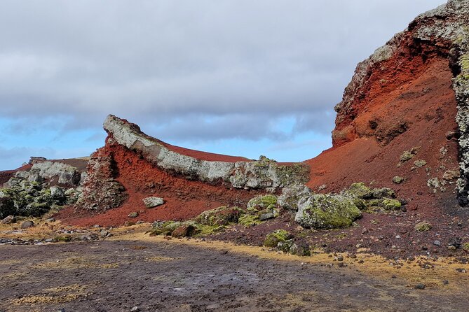 Private Reykjavik City Tour - Relaxing at Nautholsvik Geothermal Beach