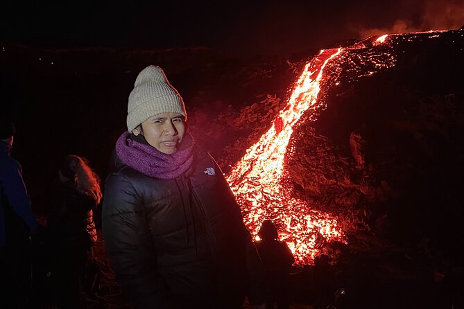 Private Reykjavík Round Trip Airport Transfer - Efficient and Comfortable Reykjavik Airport Transfers for Up to Three People