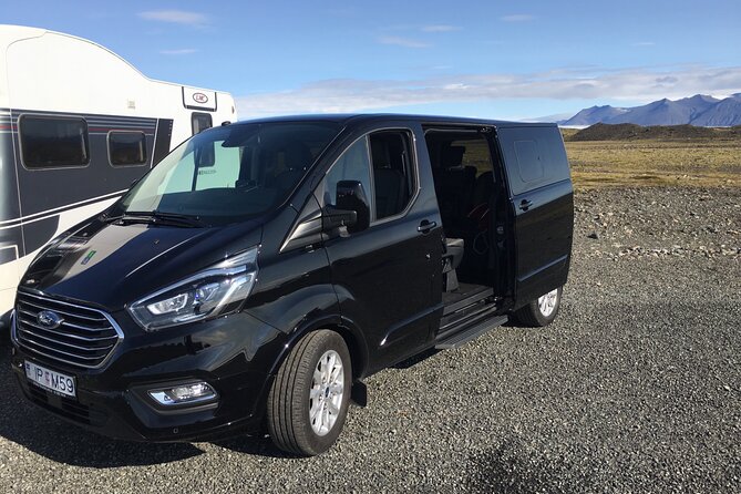 Private Reykjavík Round Trip Airport Transfer - Key Points