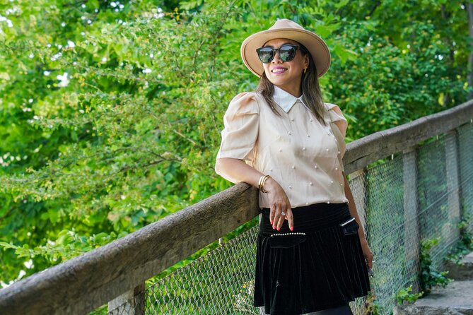 Private Rhine Falls Half Day Tour with a Local from Zurich - Visiting the Town of Schaffhausen